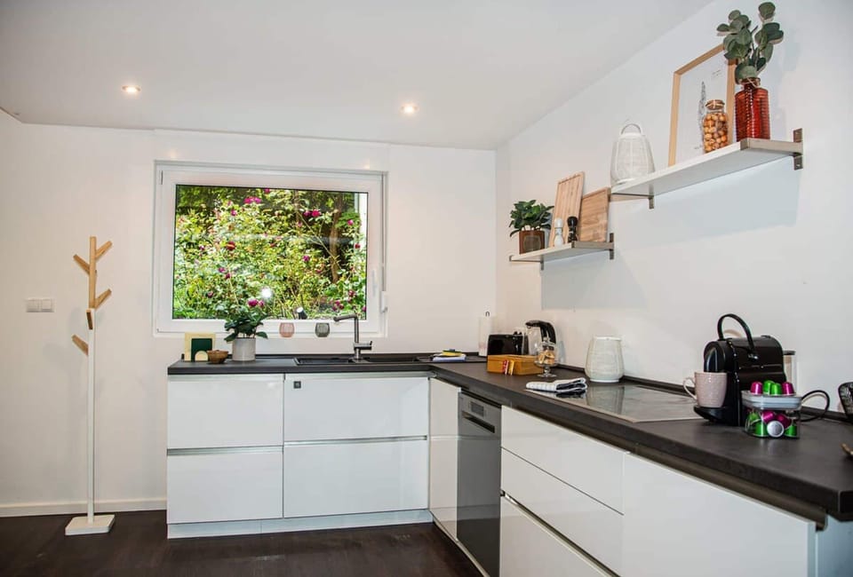 House | 4 bedrooms, Internet