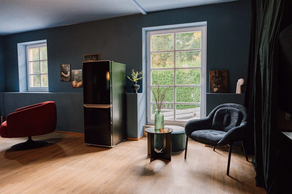House | 5 bedrooms, high-speed internet