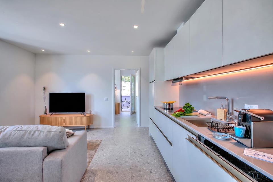 Family Apartment, 1 Bedroom, Balcony (Urban Maggiolina Sunset with Terrace) | Living area