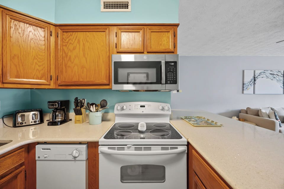 Full Kitchen
