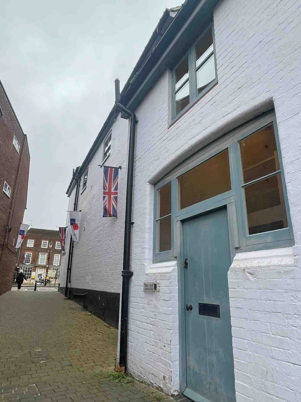 Entrance to the flats. 