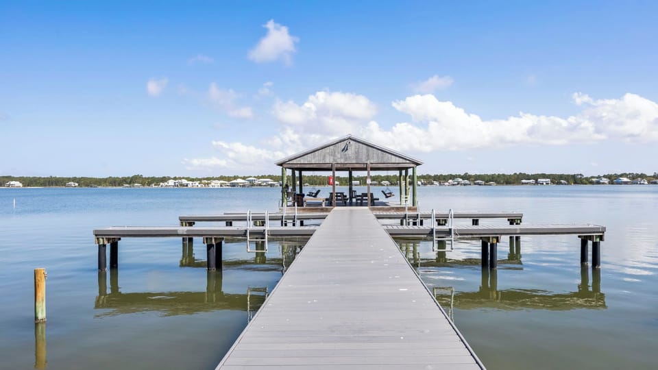 Lagoon Run Fishing Pier