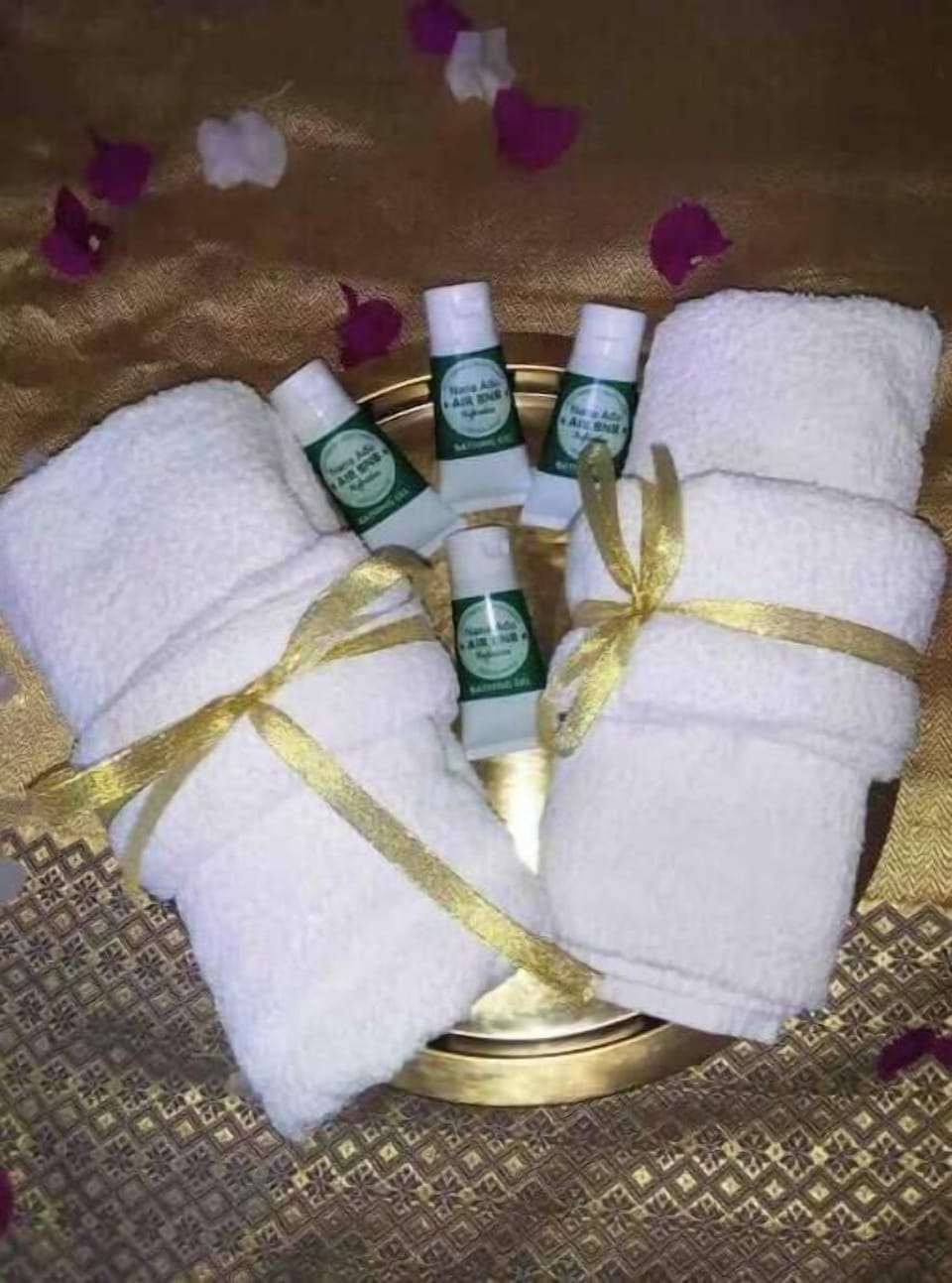 Bathroom amenities