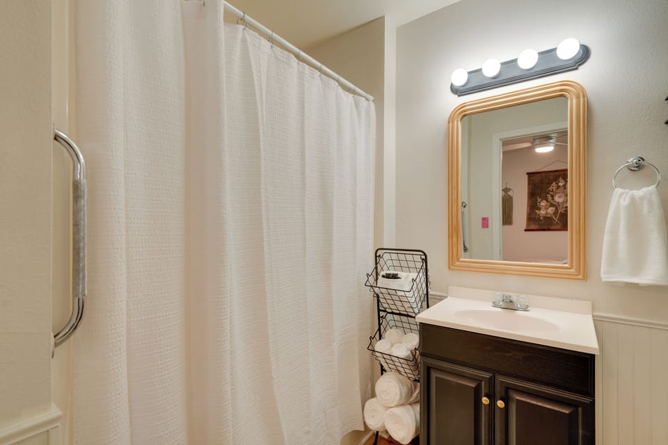 Ultimate Arcadia Valley Escape 2 Combined Units! Apartment in Missouri
