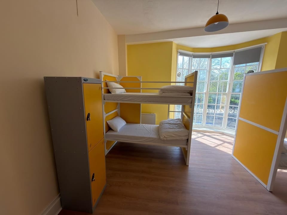 Iron/ironing board, free WiFi