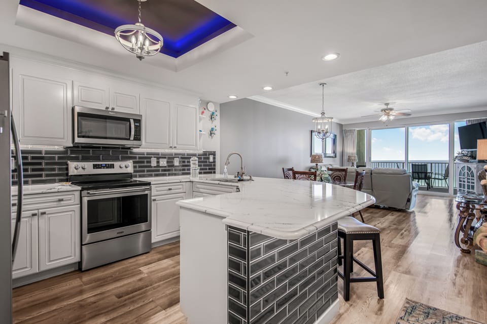 Full Kitchen