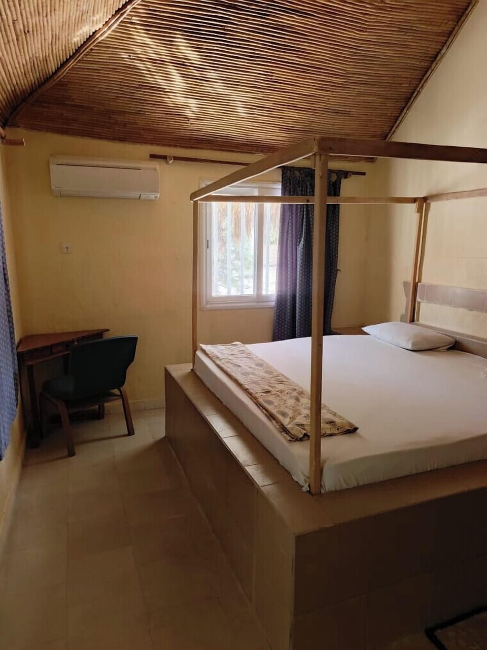 Basic Double Room, Patio | Bathroom