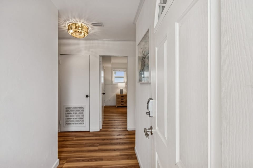 House, 4 Bedrooms | Interior