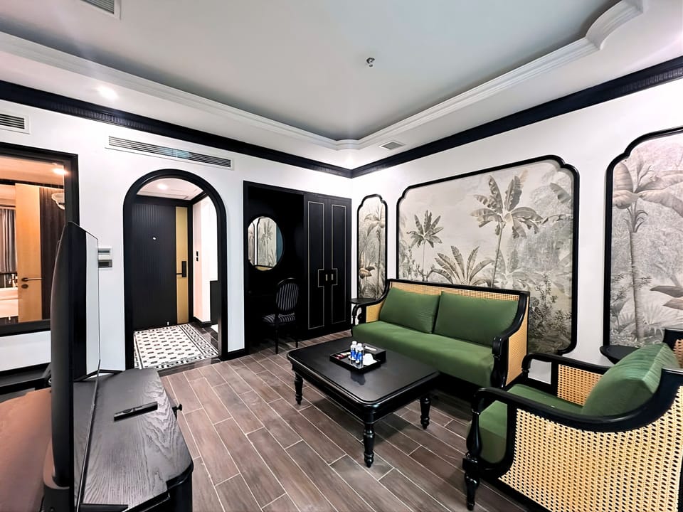 Romantic Suite, City View | Minibar, desk, laptop workspace, soundproofing