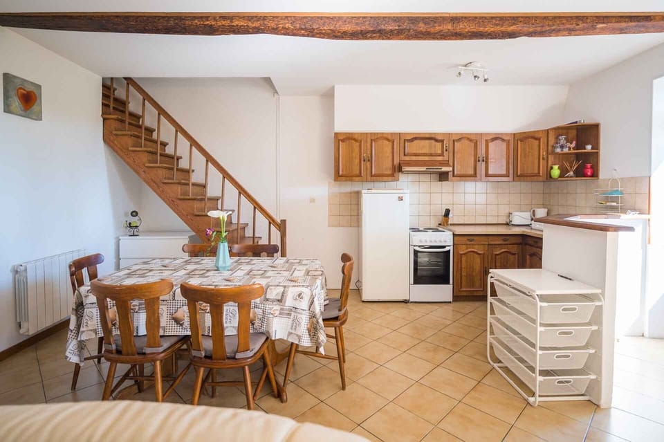 Apartment, Garden View | Private kitchen