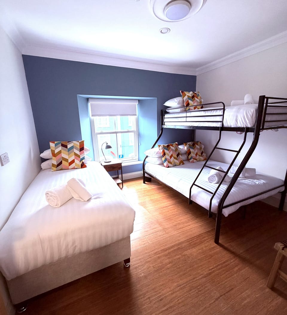 Basic Room, Multiple Beds, Non Smoking, City View | Hypo-allergenic bedding, free WiFi