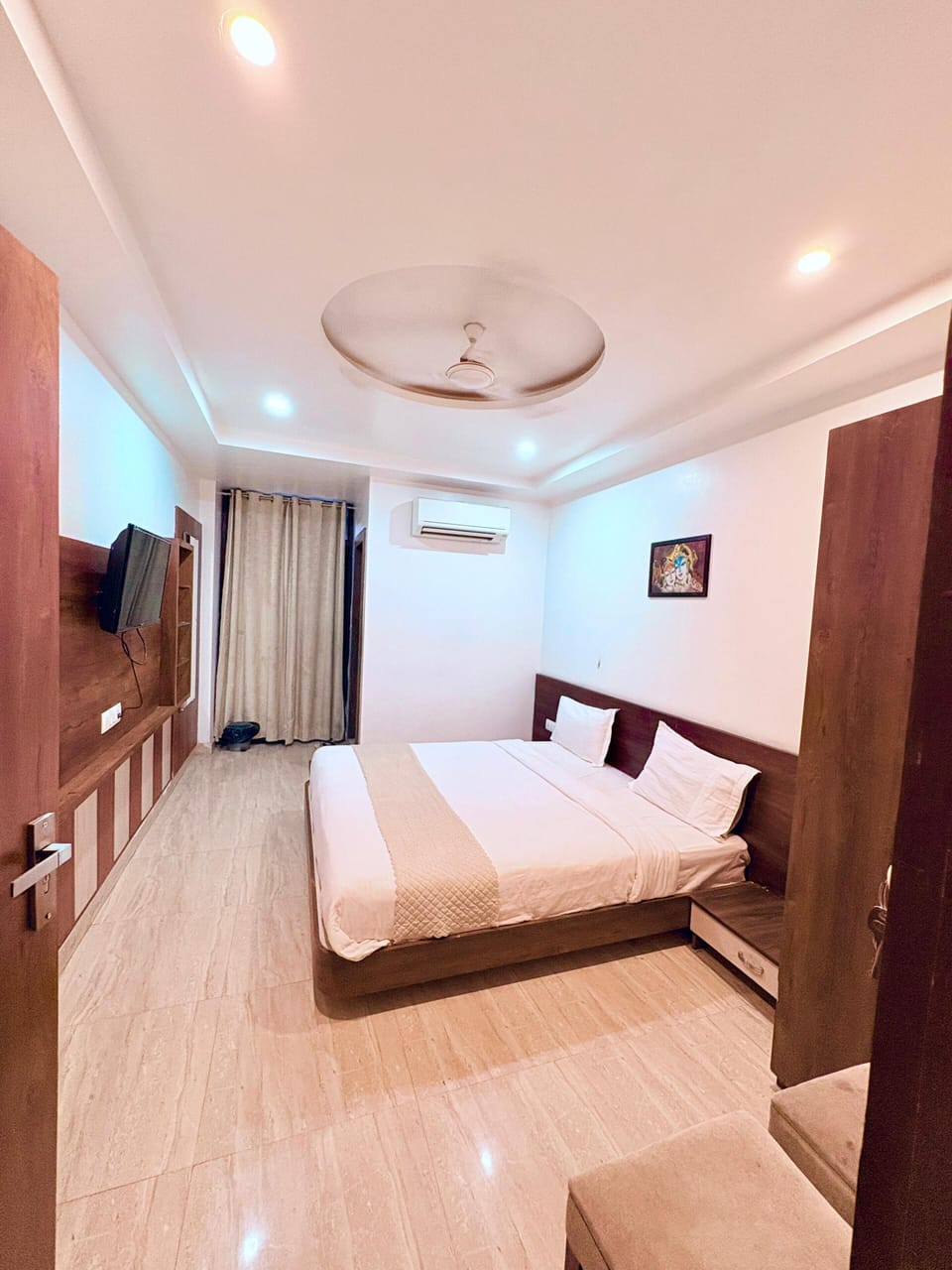 Deluxe Double Room, City View