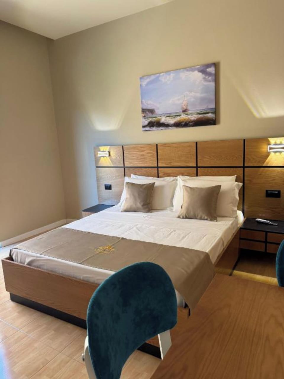 Twin Room | Soundproofing, free WiFi, wheelchair access