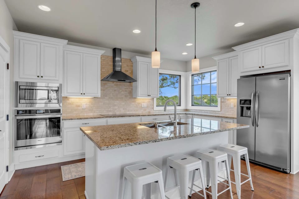 Fully Stocked Kitchen