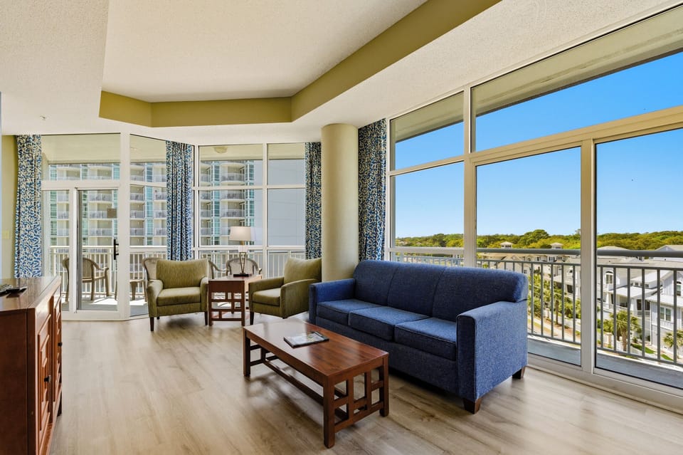 Dunes Village 623 - Living Room