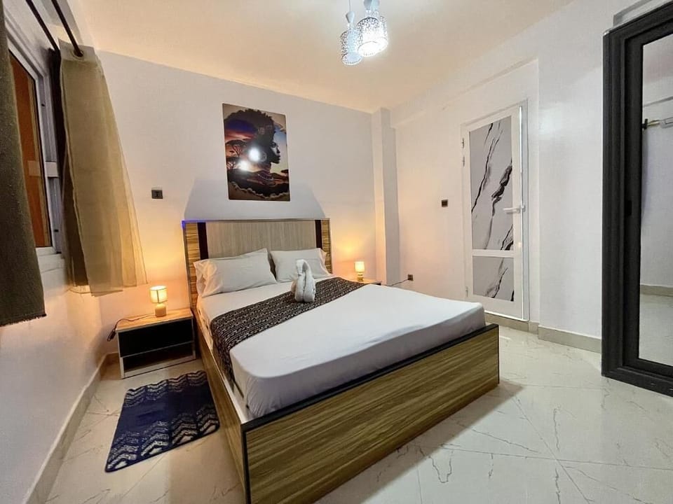 Standard Double Room, 1 Queen Bed, Mobility Accessible, Non Smoking | WiFi (free), bed sheets