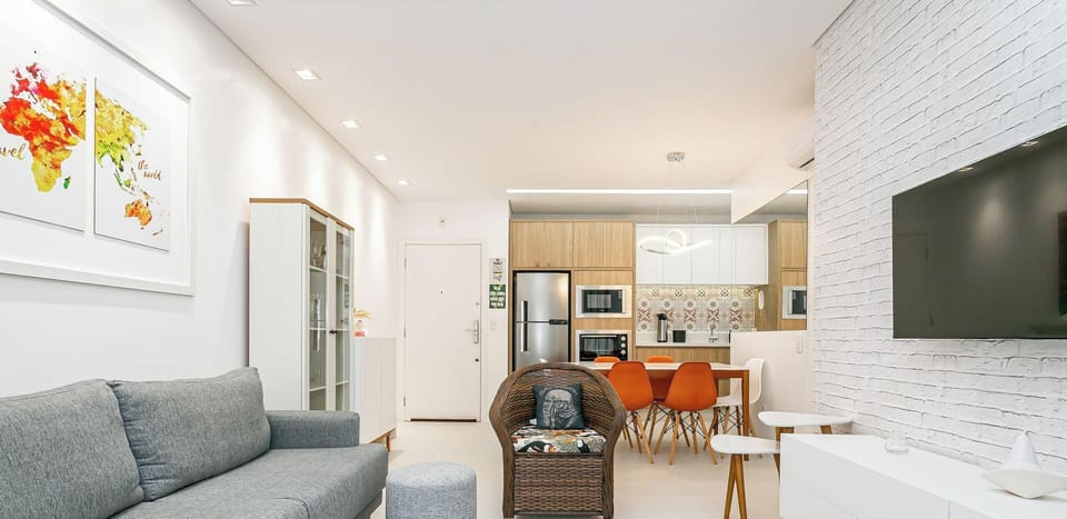 Premium Apartment, Pool Access, City View | Living area | 40-inch TV with digital channels