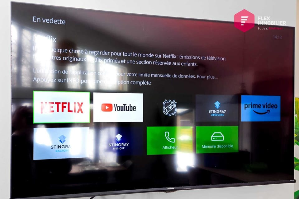 TV intelligente de 55 po avec vos applications préférées : Netflix, Prime Video, Youtube...