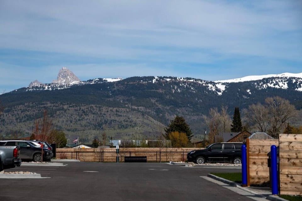 Teton view - obstructed
