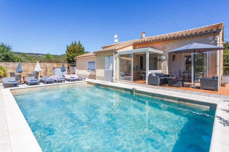 Villa Repose image