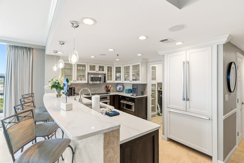 Another view of the kitchen