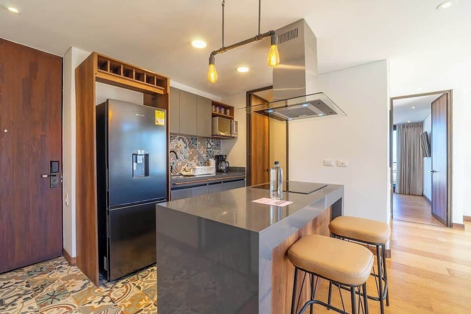 Apartment, Multiple Beds, Balcony, City View (La Primera 403) | Private kitchen