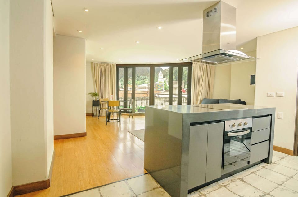 Apartment, 2 Queen Beds, Balcony, City View (La Primera 304 Live) | Private kitchen
