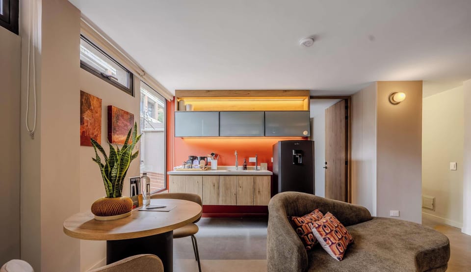 Apartment, Multiple Beds, City View (Gardens B202 + 203) | Interior