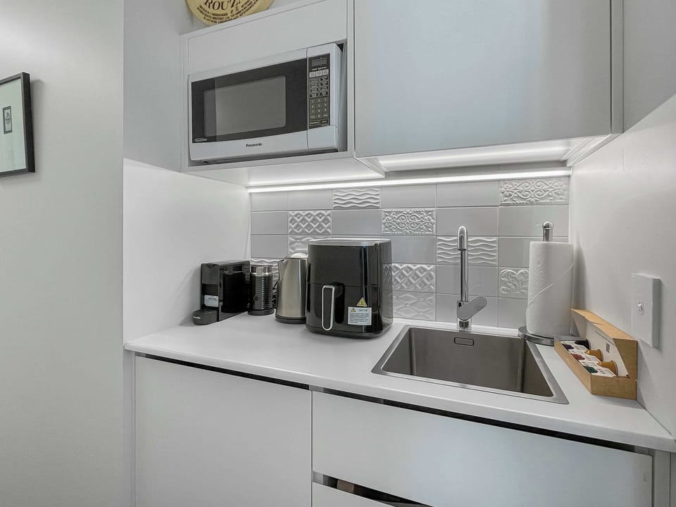 Modern kitchenette with clean finish