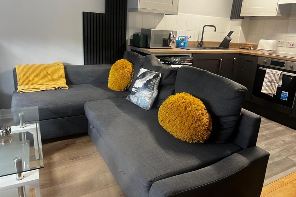 Cozy front room for relaxation 