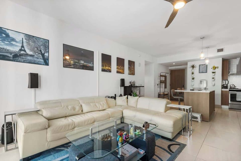 Apartment (1 Bedroom) | Interior