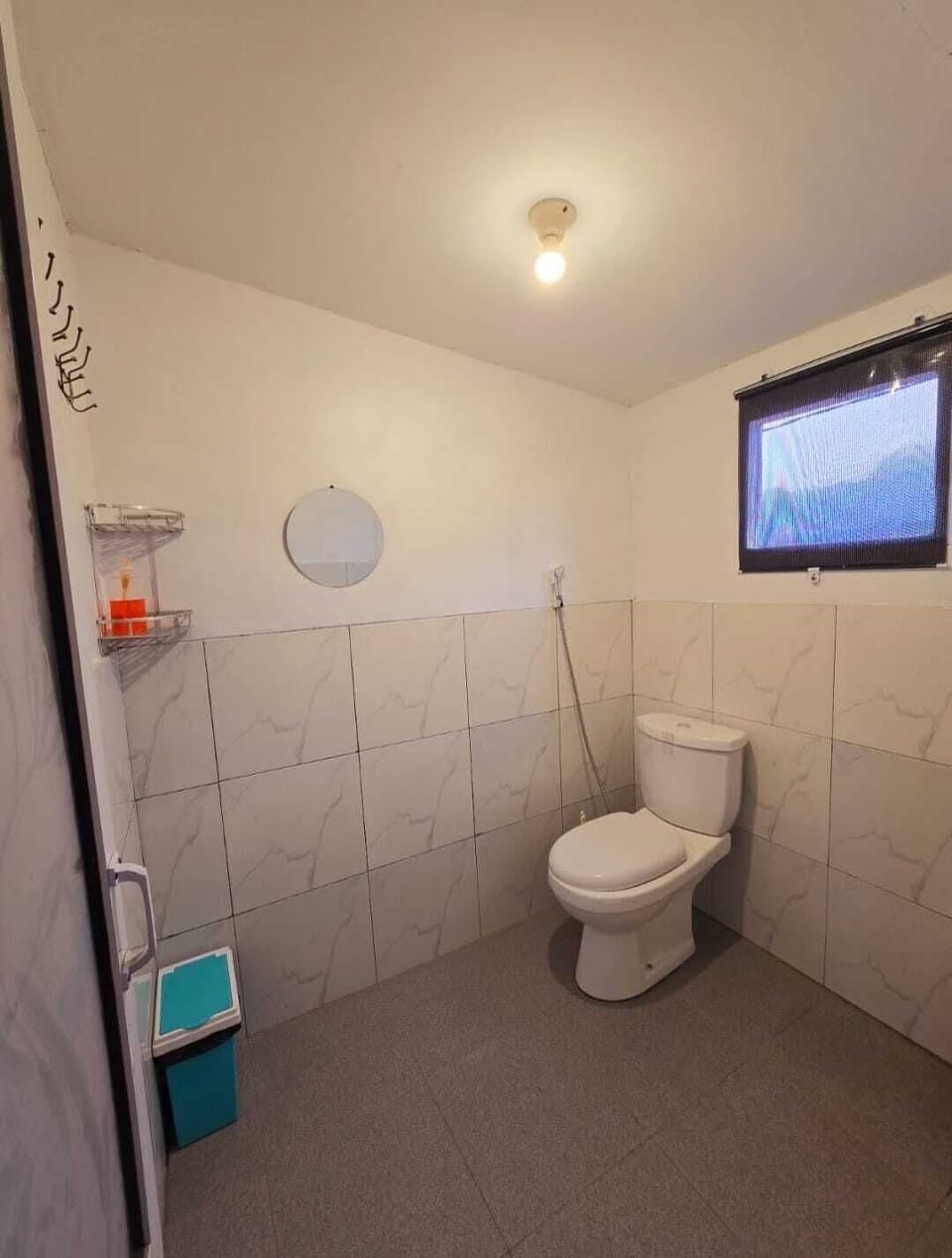 Family Cabin | Bathroom | Shower, soap, shampoo, toilet paper