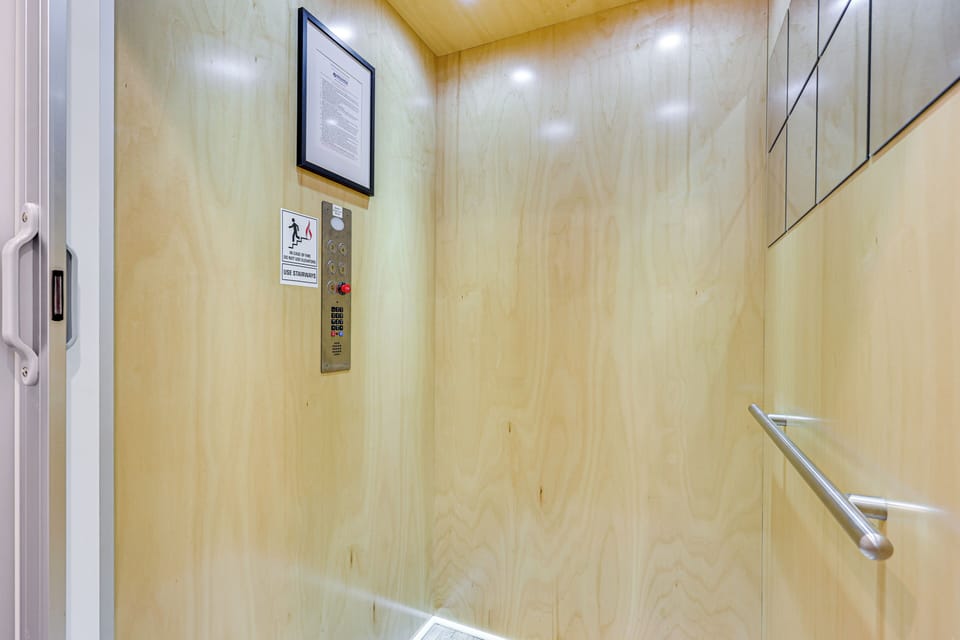 Unit 2A | Private Elevator