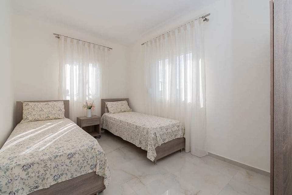 House, Garden View | Soundproofing, free WiFi