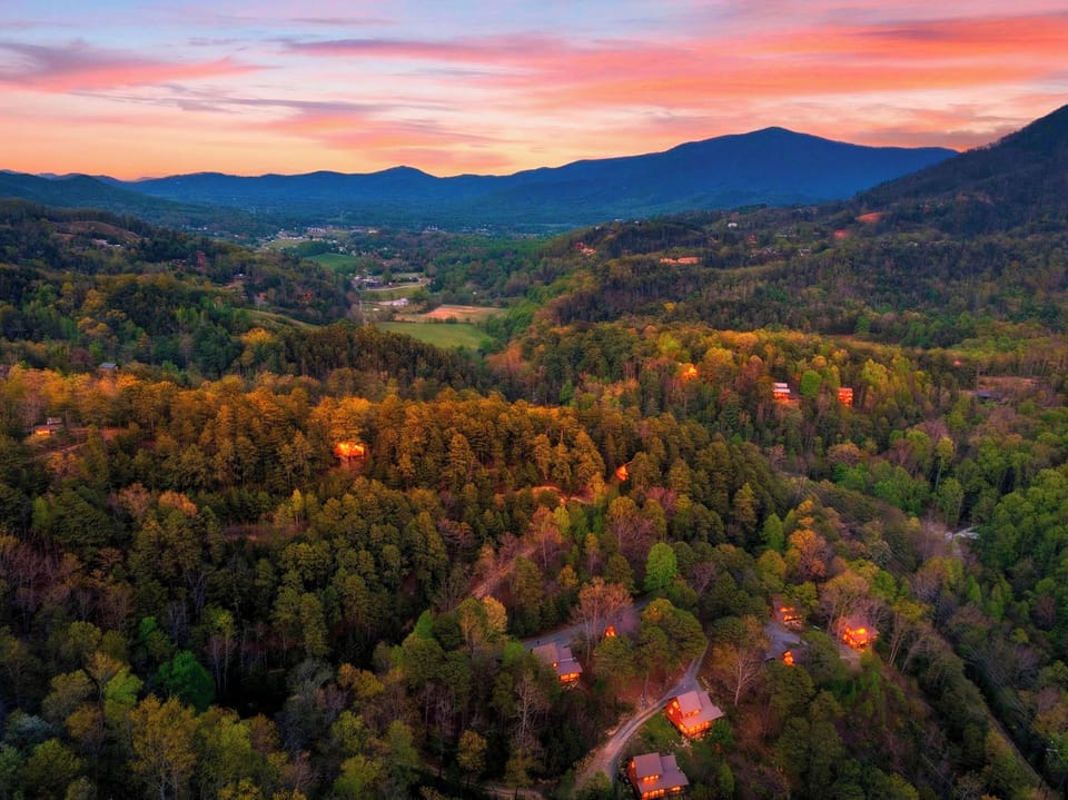 Aerial view of the neighborhood.
