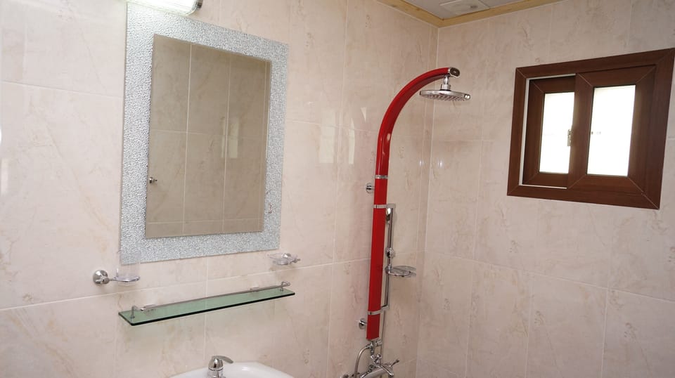 Family Duplex | Bathroom | Shower, hair dryer, towels, soap