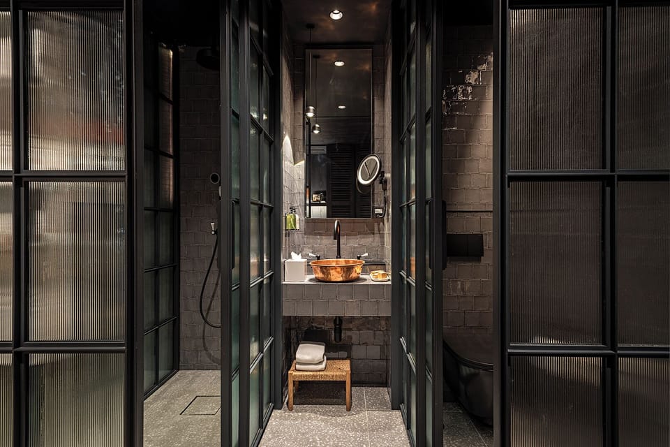 Bathroom shower