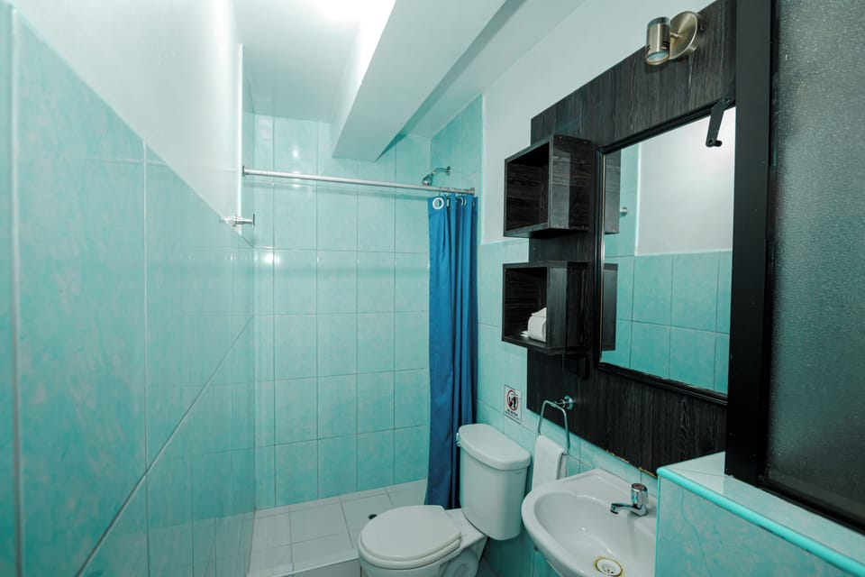 Shower, towels, soap, shampoo