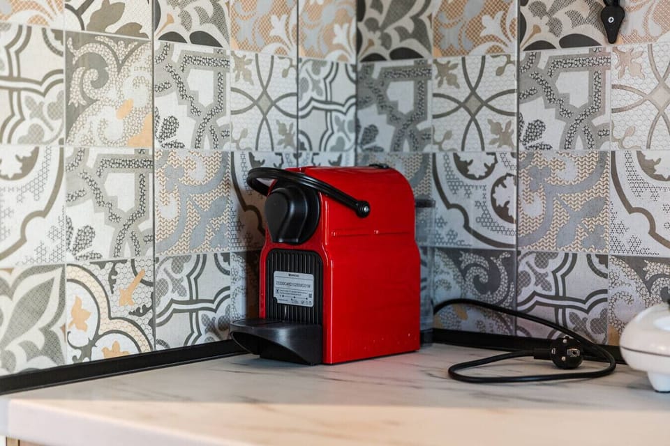 Fully-equipped kitchen details