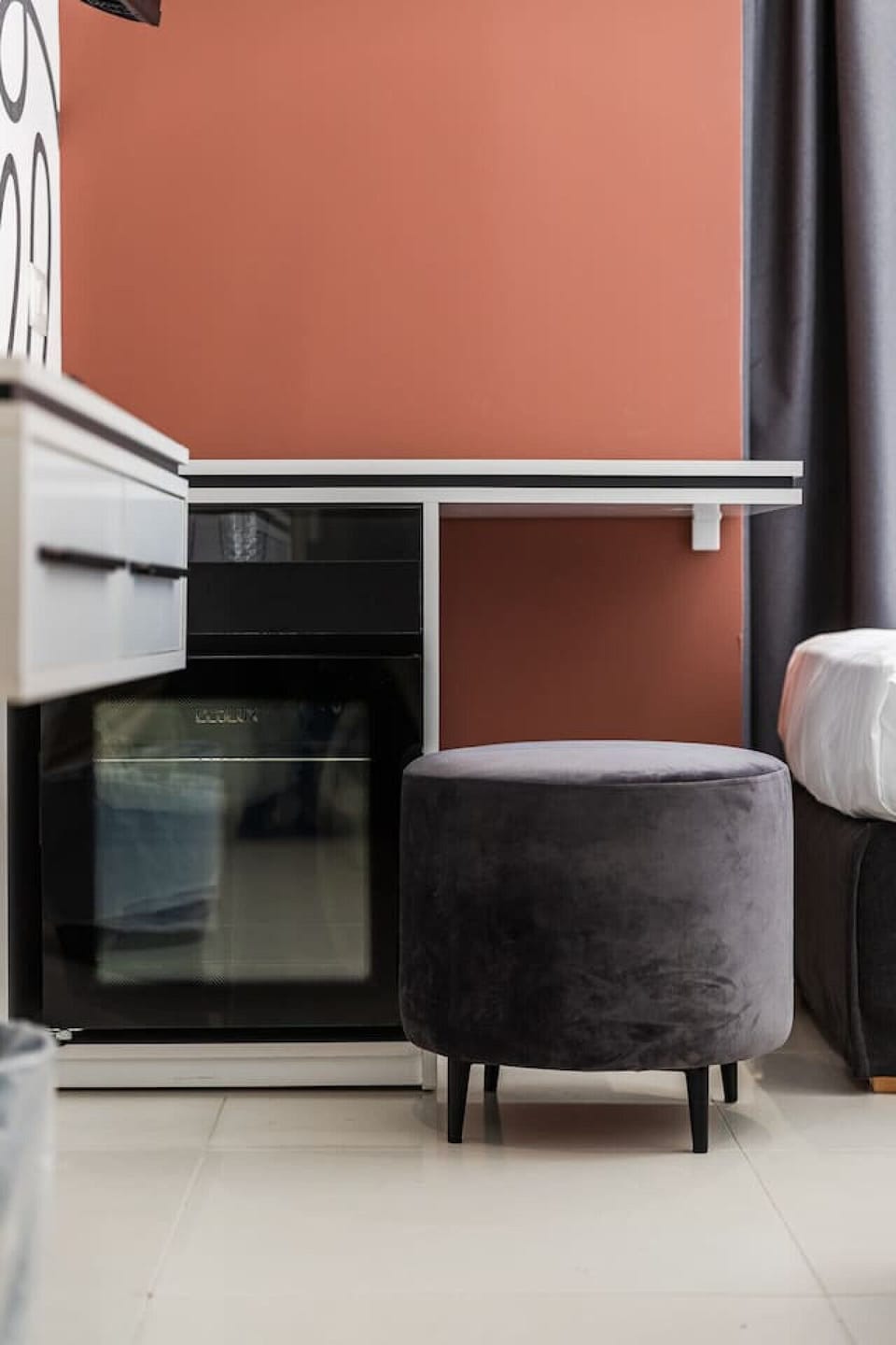 Bedroom details