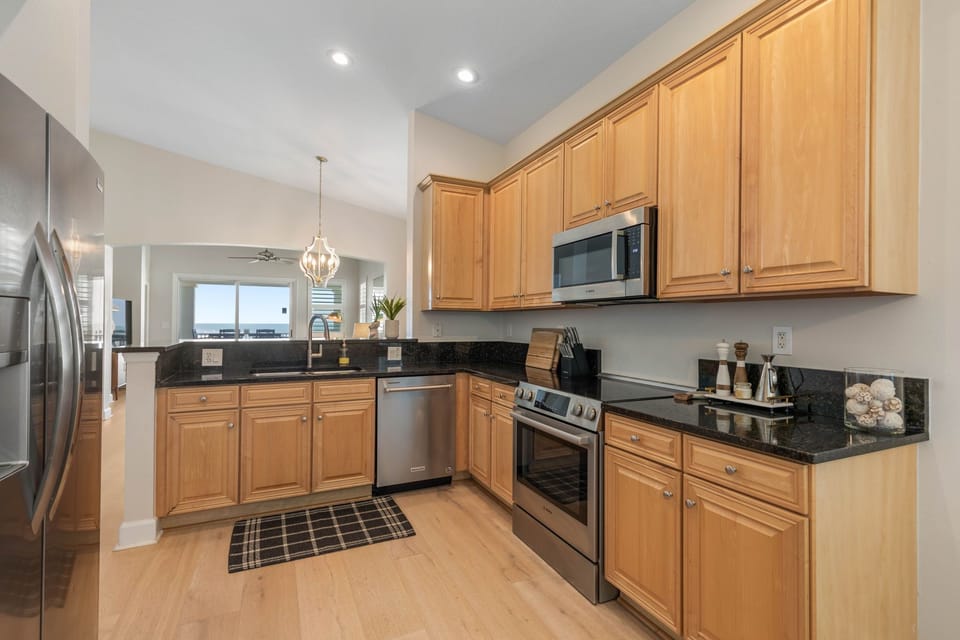 The kitchen is ready to be the backdrop to making your favorite home cooked meals while on vacation!