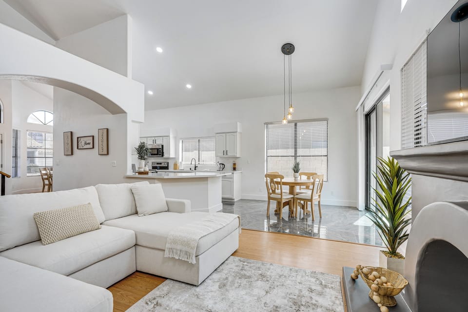 House (4 Bedrooms) | Interior