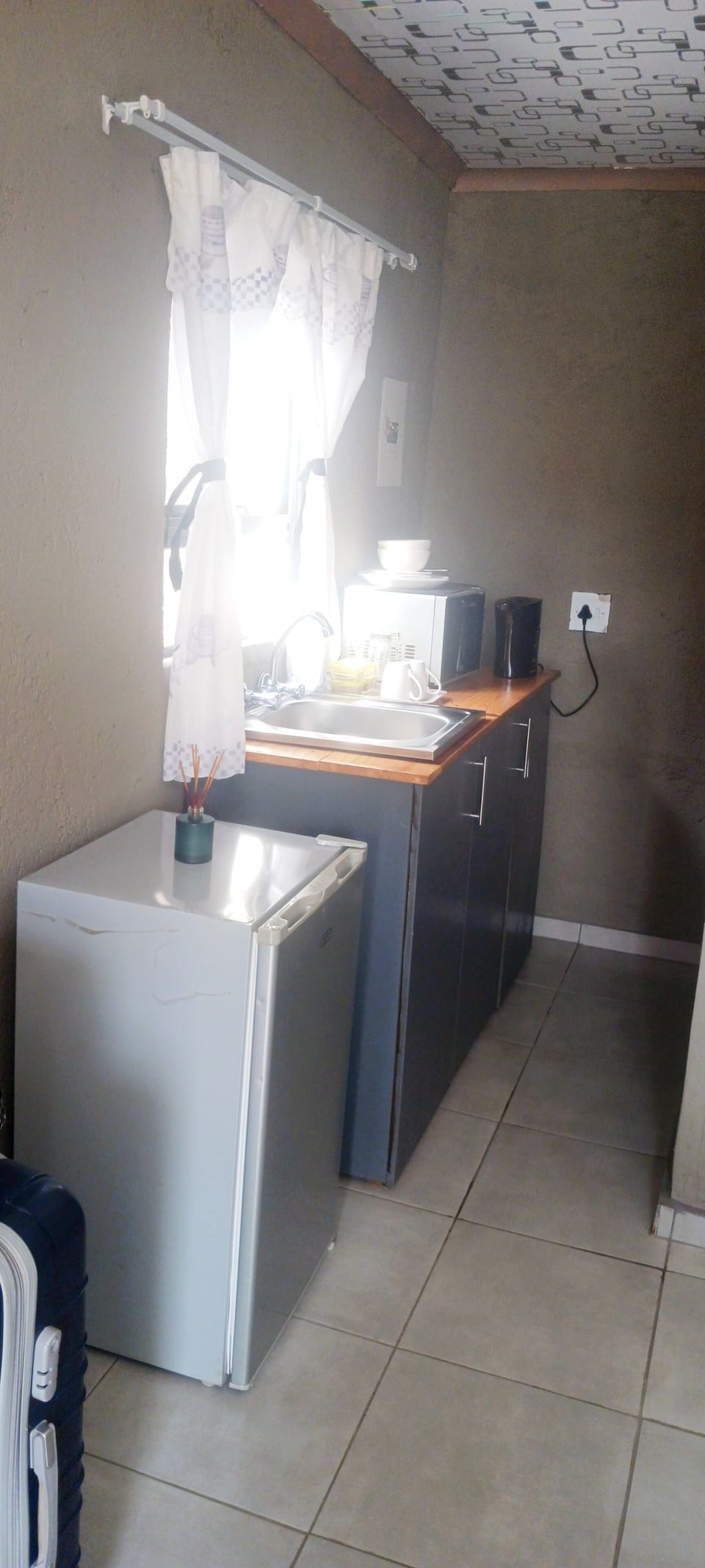 Mini-fridge, microwave