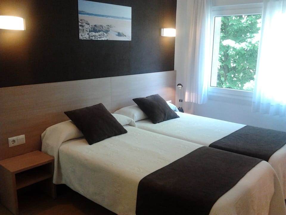 Apartment | In-room safe, desk, free WiFi, bed sheets