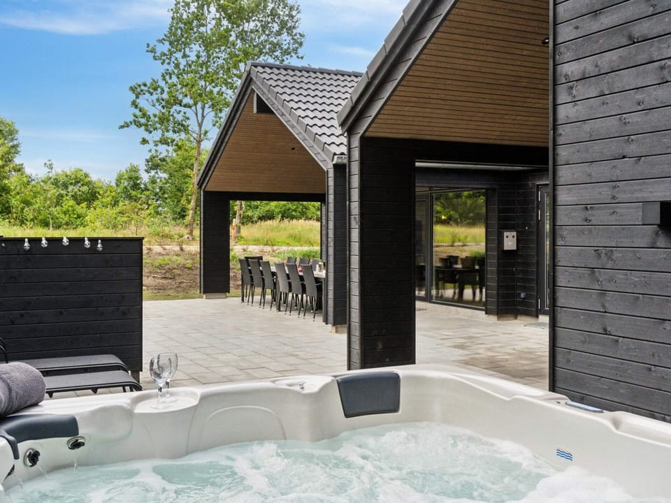 House | Spa treatment