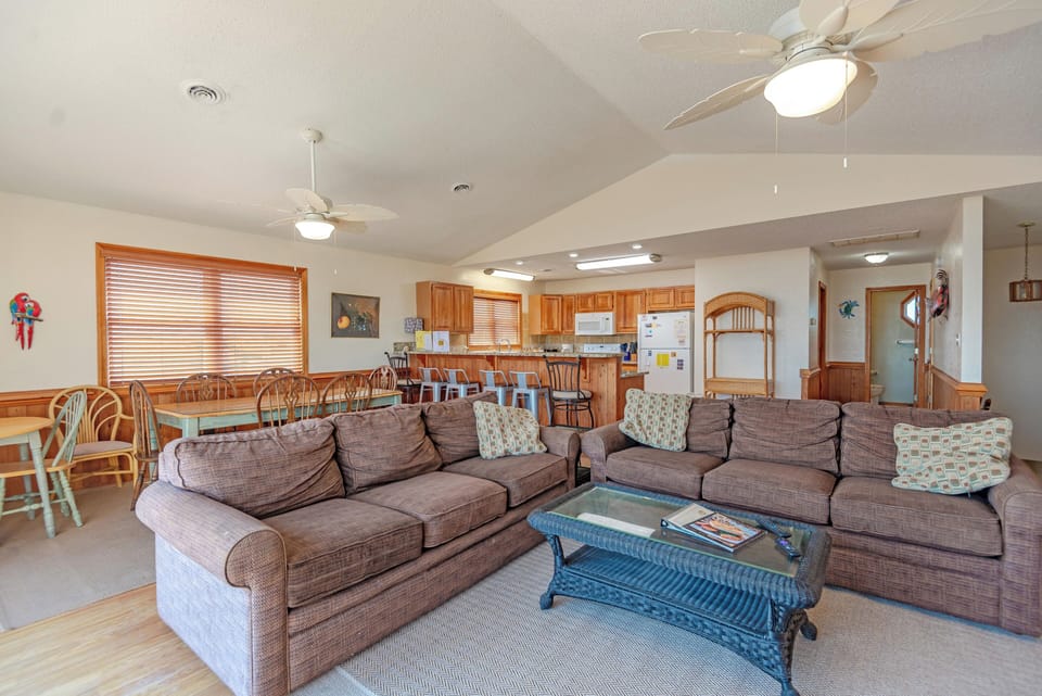Top Level Living/Dining/Kitchen Area