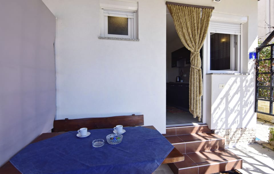 Studio, Terrace, Ocean View | Living room