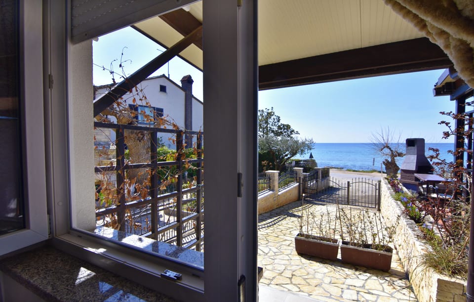Studio, Terrace, Ocean View | Interior