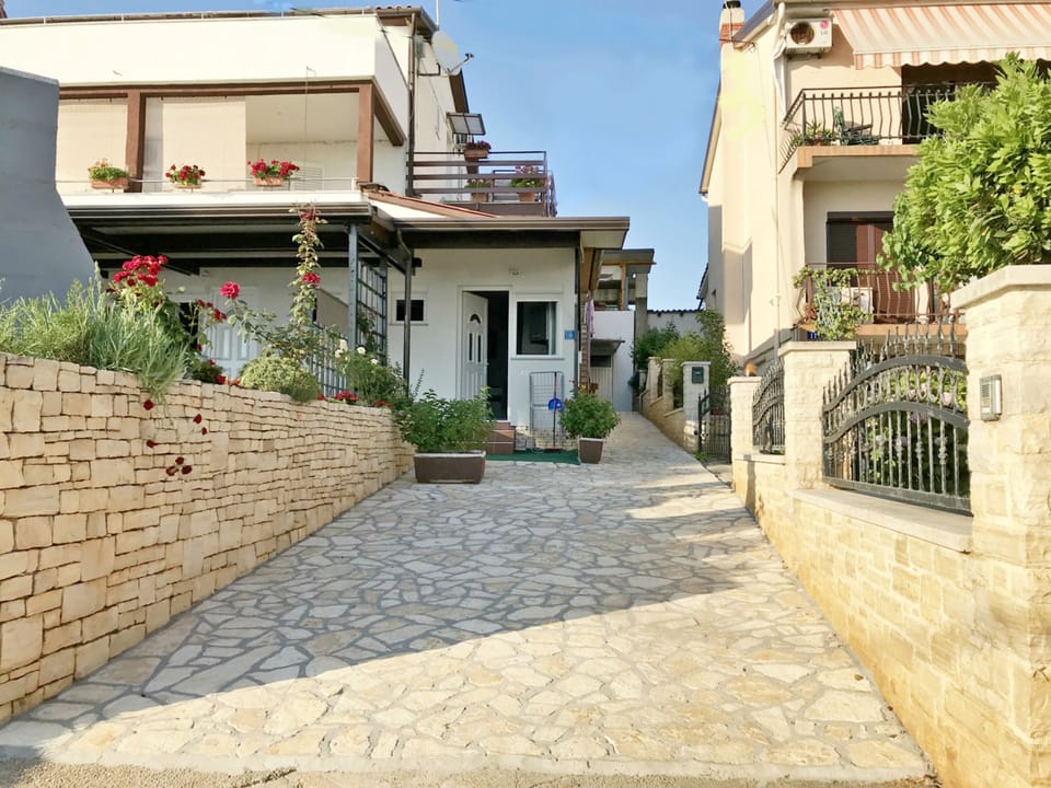 Studio, Terrace, Ocean View | Exterior