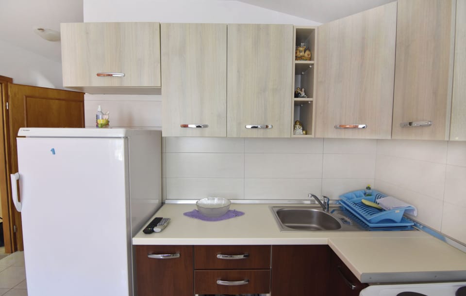 Apartment, 2 Bedrooms, Terrace, Ocean View | Interior